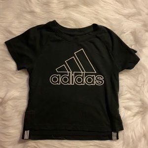 Adidas tee